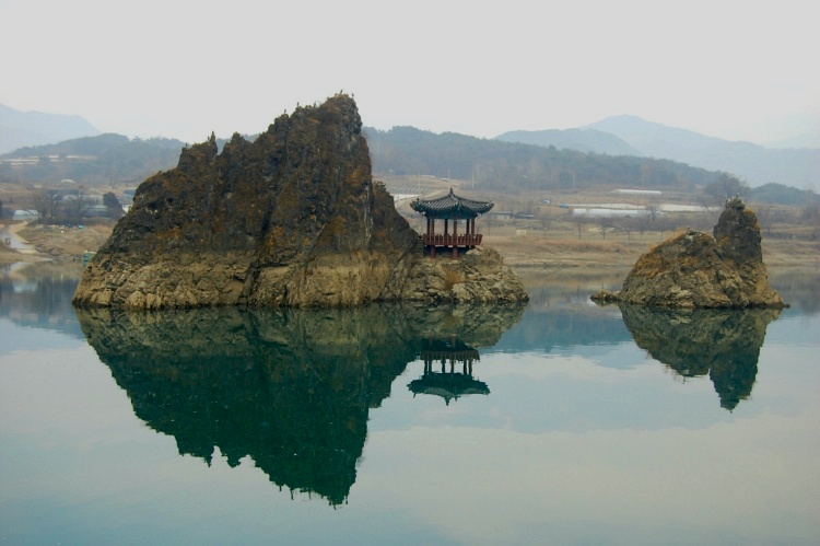 historical tours in south korea