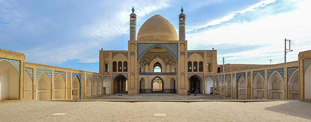 historical tours in iran