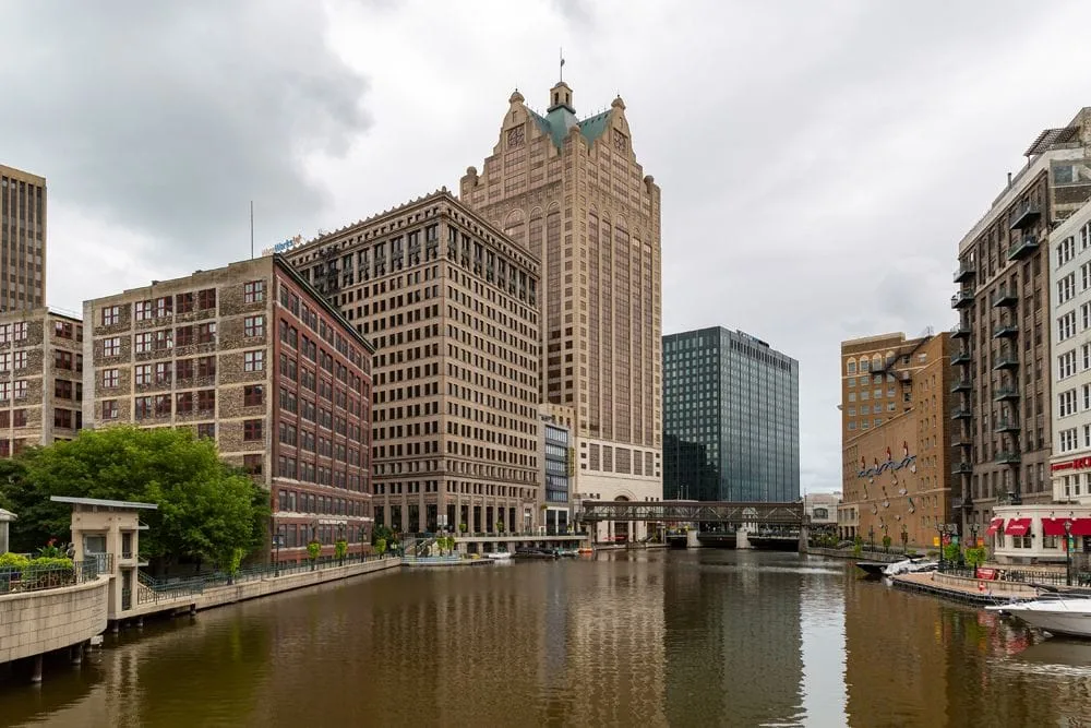 historic milwaukee store & tours